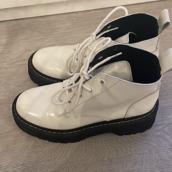 Steve Madden Boots - Picture 4 of 5